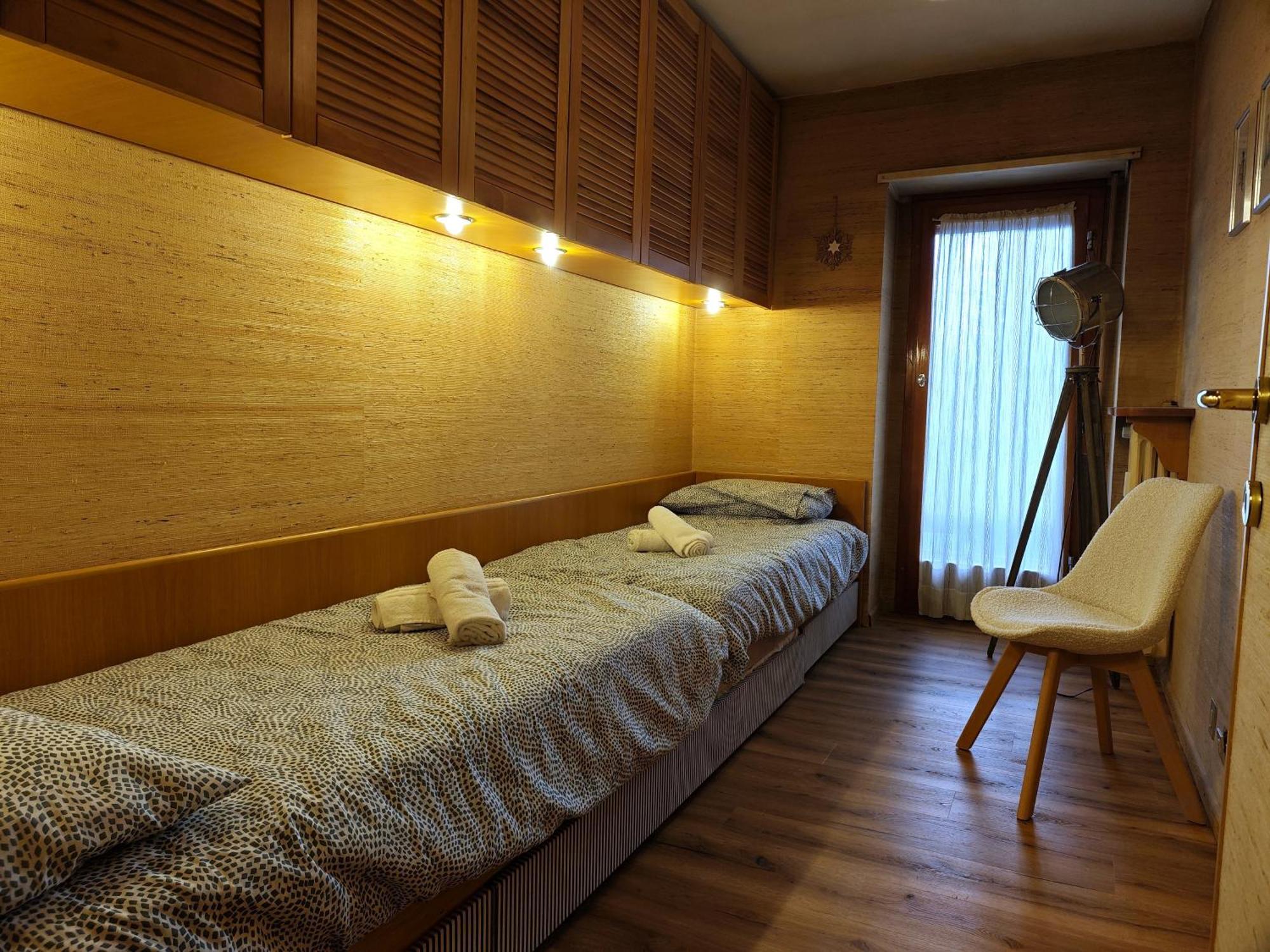 Hostdomus - Il Cerbiatto Apartment Сестриере Экстерьер фото
